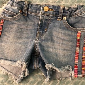 Girls shorts size 7/8 M